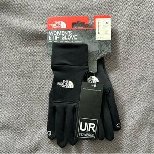 The North Face Women's Etip Recycled Gloves Black Small NWT Winter Ski Outdoor